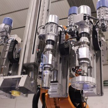AiCRov Liquid Filling Machine